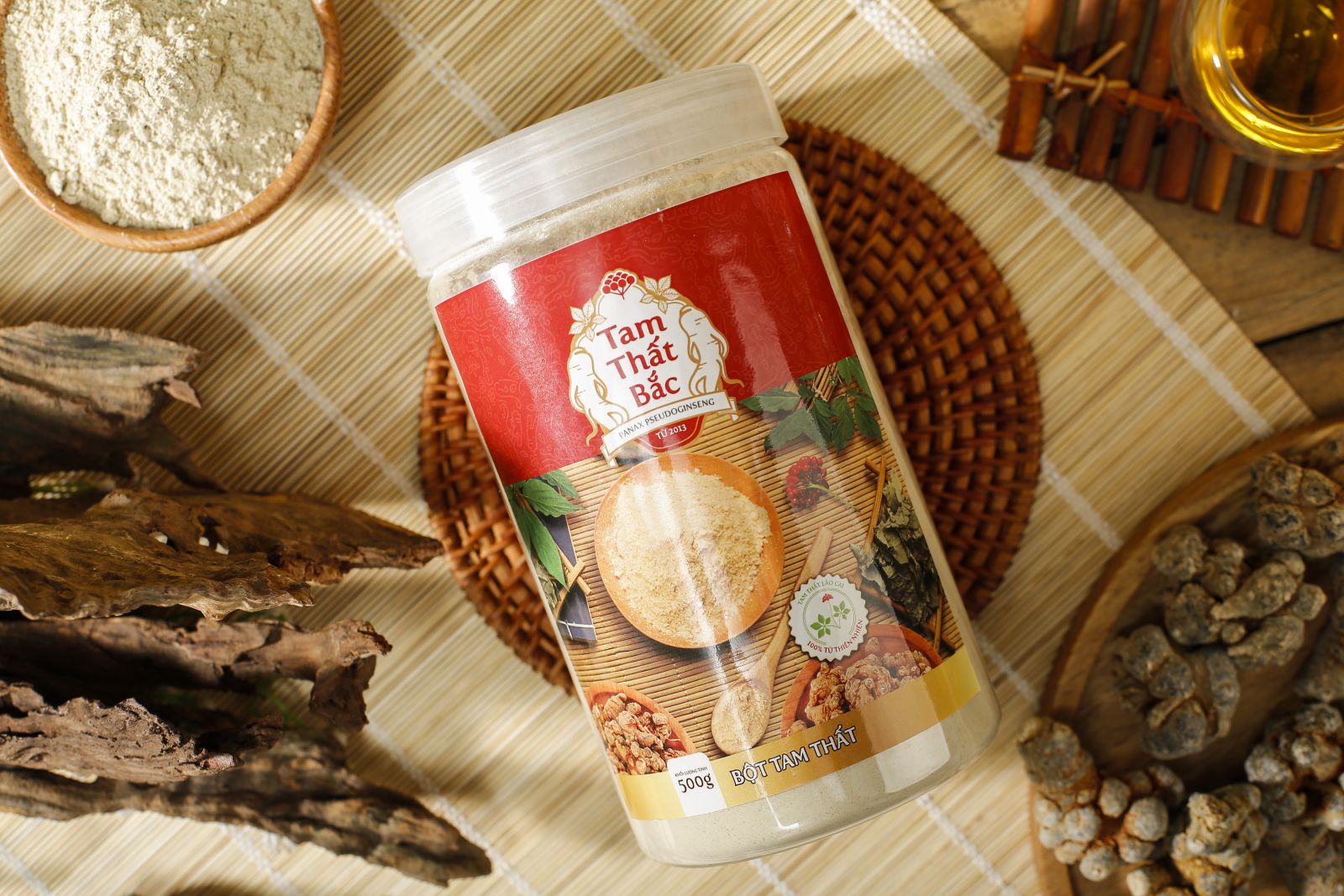 Bột tam thất trong lọ nhựa PE của Cửa hàng tam thất bắc Lào Cai